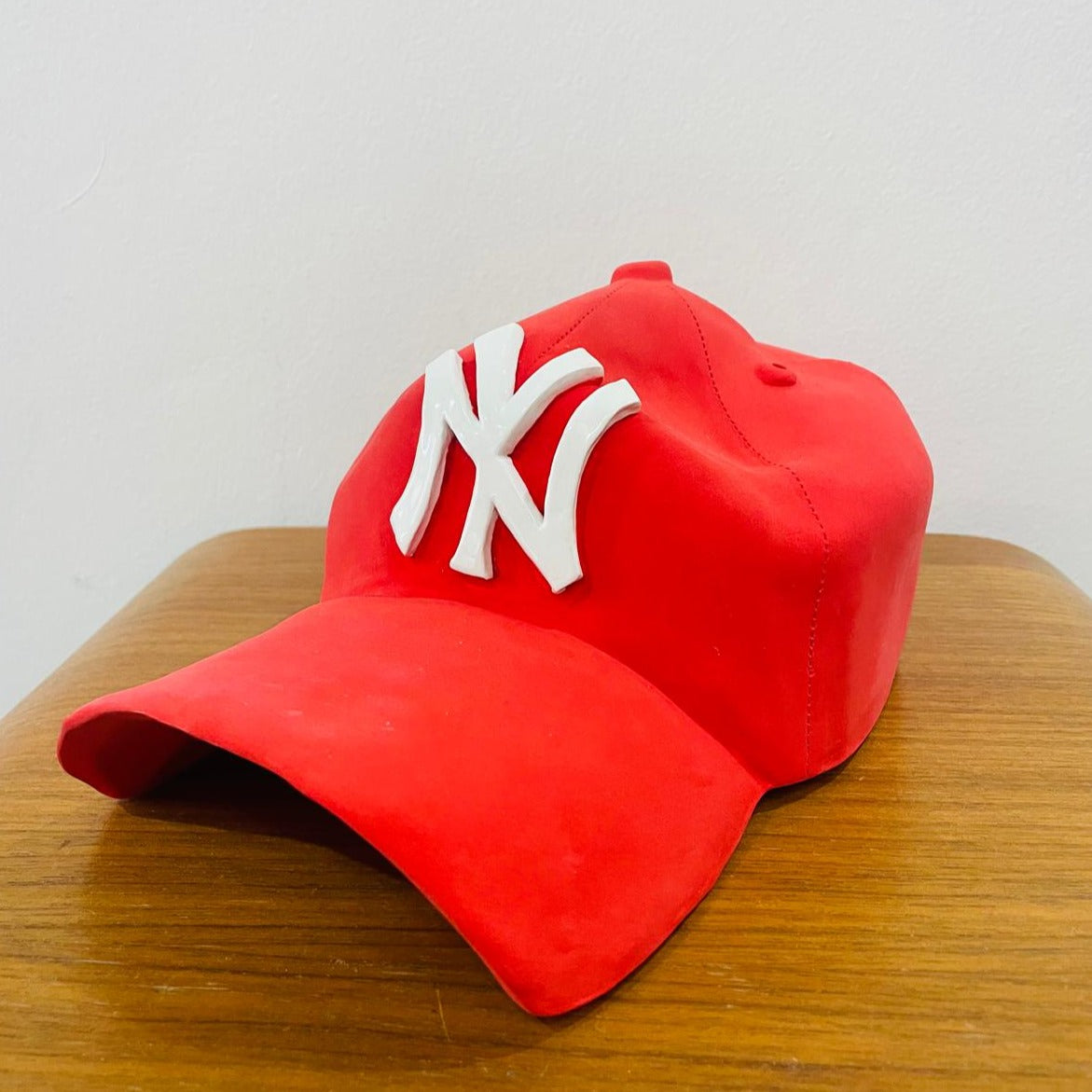 Shop the Iconic New York Yankees Red Cap – Perfect for Baseball Fans