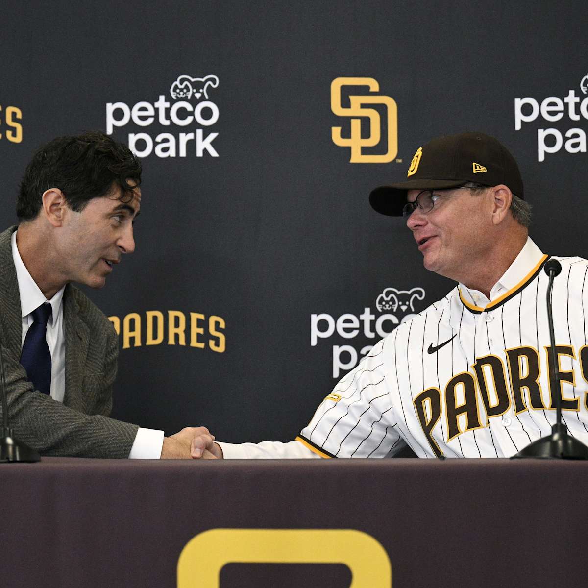 Mike Shildt and Padres: 2024 Season Preview with New Coaching Staff and Goals