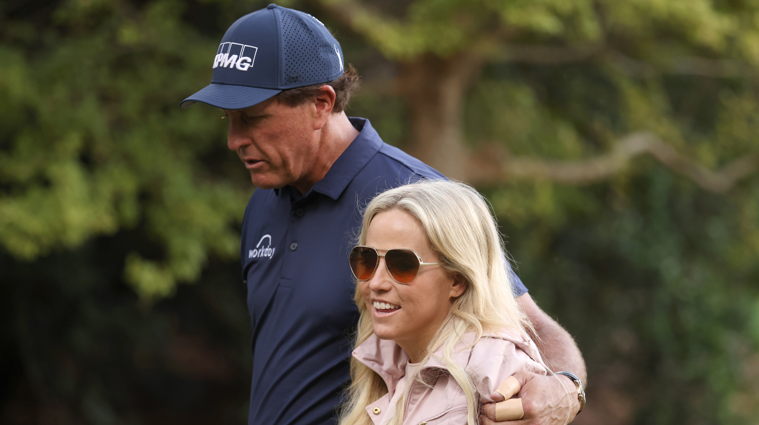 Meet Amy Mickelson: Wife of Pro Golfer Phil Mickelson