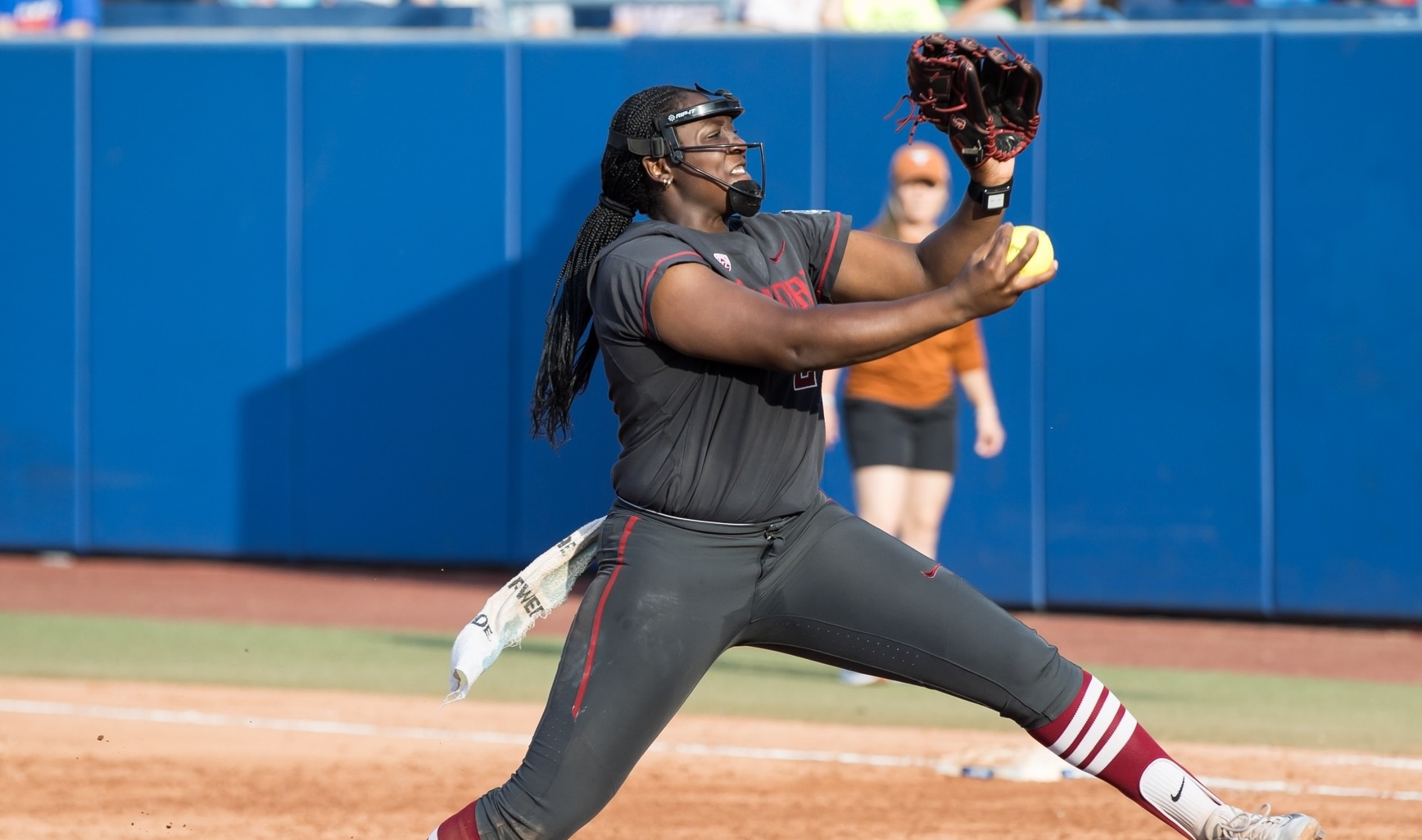 Highest paid college softball player rankings:  See whos making big bucks in the sport!