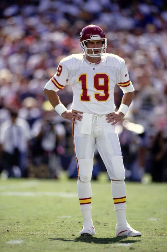 Did Joe Montana play for the Chiefs or another team? Check out his full career history!