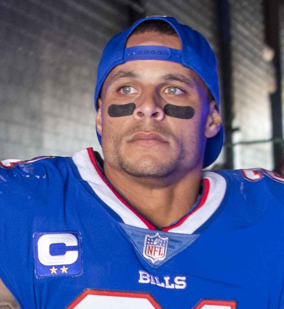 NFL Star Jordan Poyer 40 Time: We Analyze The Numbers And Everything You Need To Know