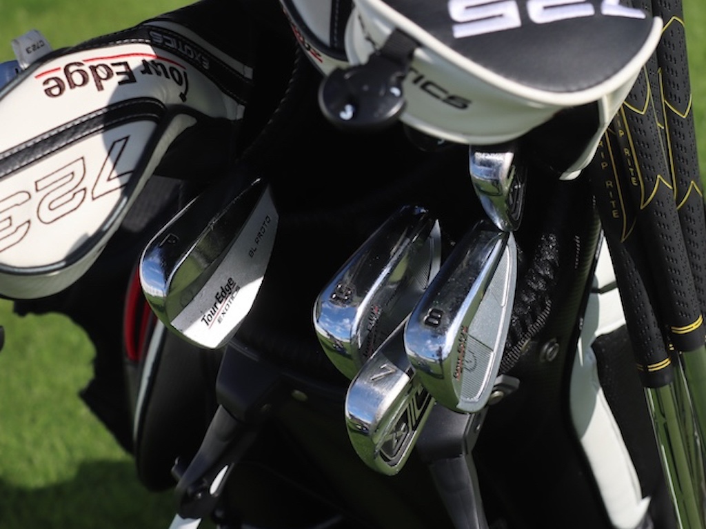 Whats In The Bag: Steve Stricker Edition (See His Clubs!)