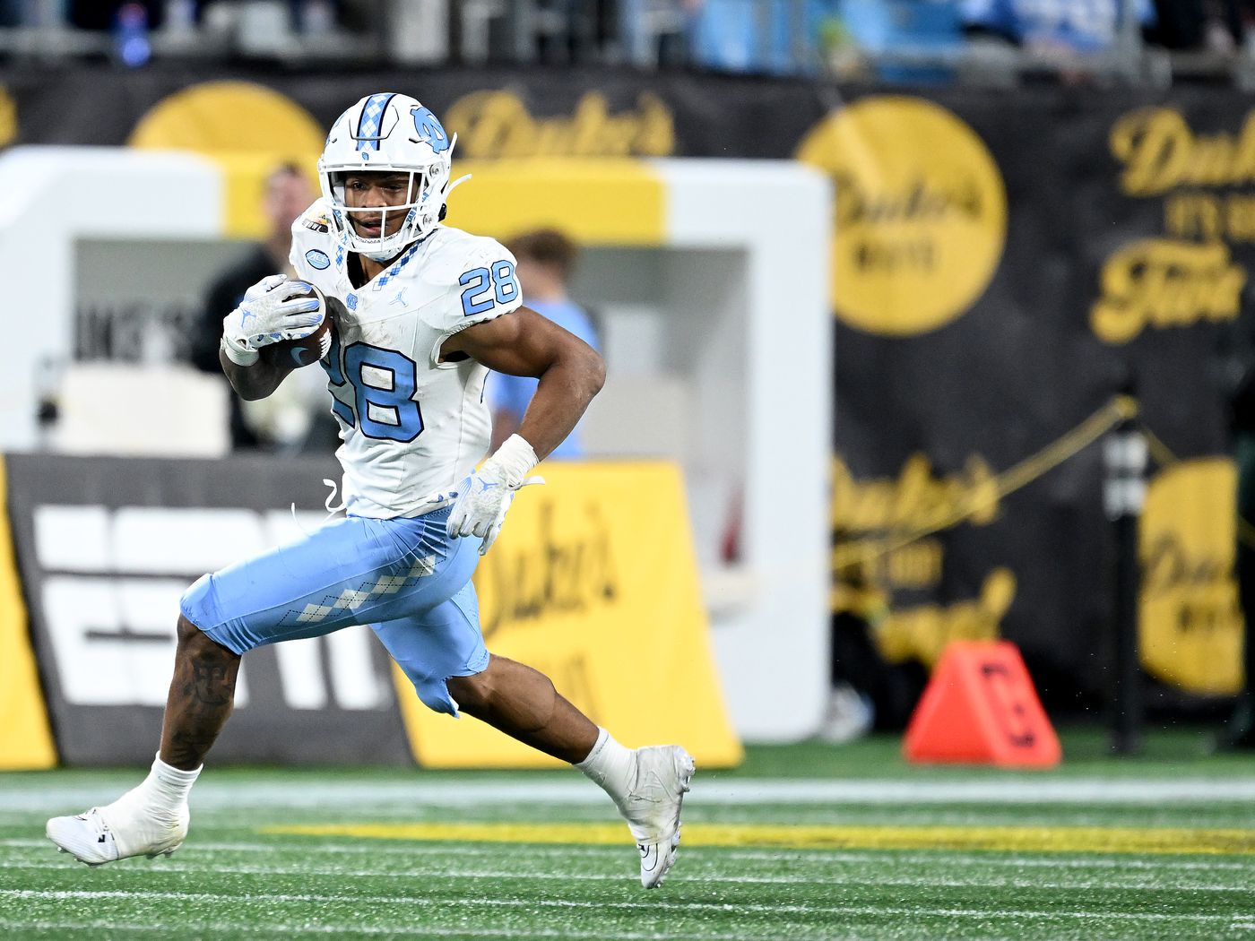 Minnesota UNC Football: What Are the Odds? Betting Lines and Expert Picks for the Game!