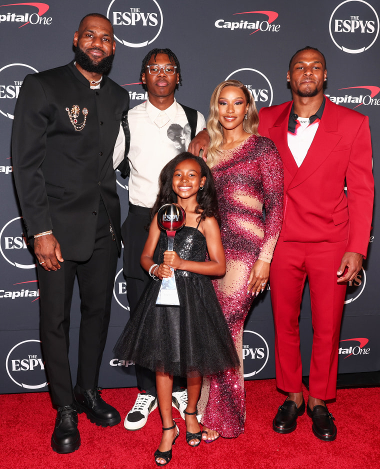 Lebron James Wife Height Revealed: Get the Details!