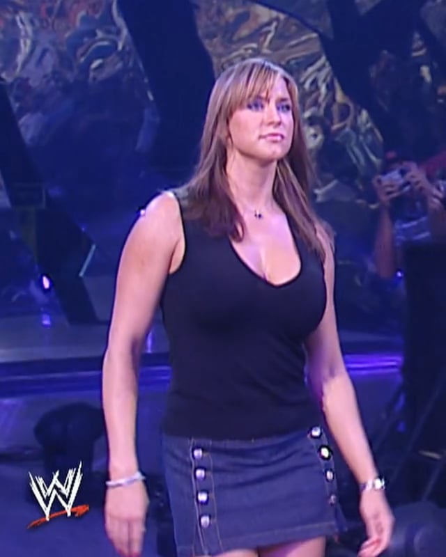 Did Stephanie McMahon Get Implants? Fans Investigate and Discuss!