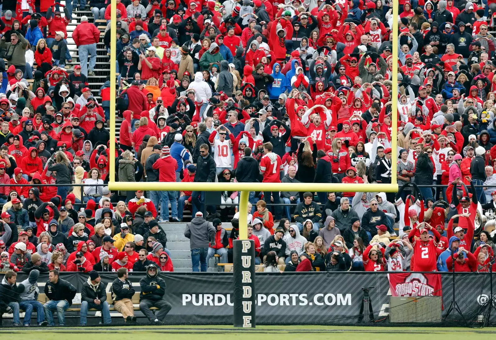 Buckeyes on Peacock: How to Watch Every Game (Simple Steps for Football Fans)