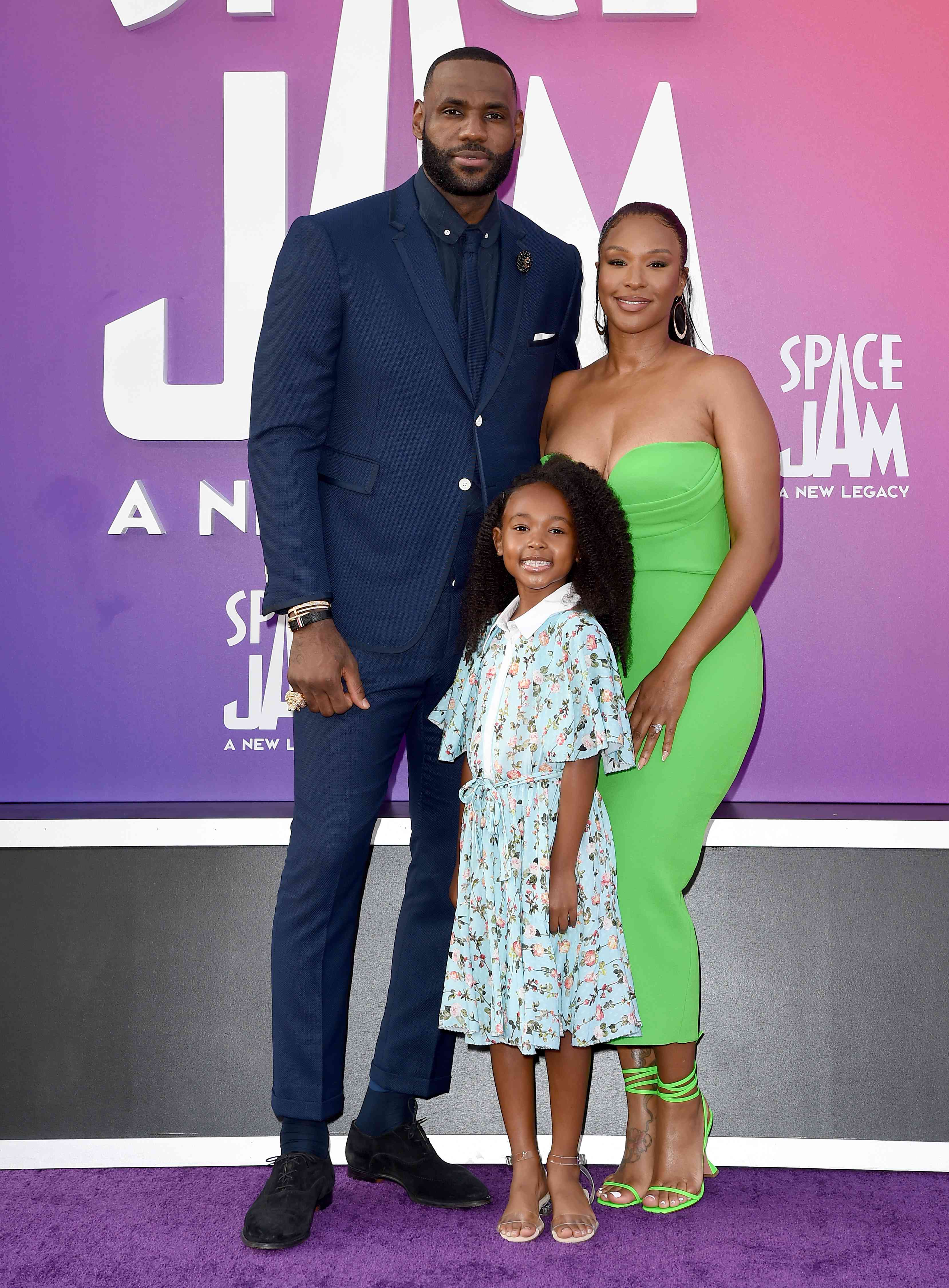 Wondering How Tall is Savannah James? Weve Got the Answer!