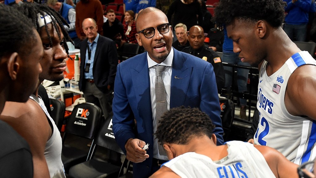 Penny Hardaway Salary: Is He Overpaid or Underpaid as a Coach?