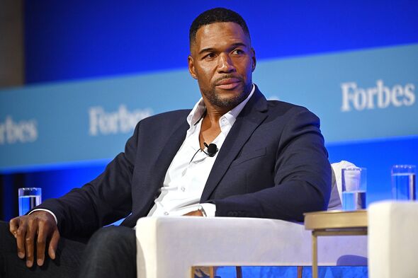 Checking Michael Strahan Earnings, Learn the Secrets of Making Money.