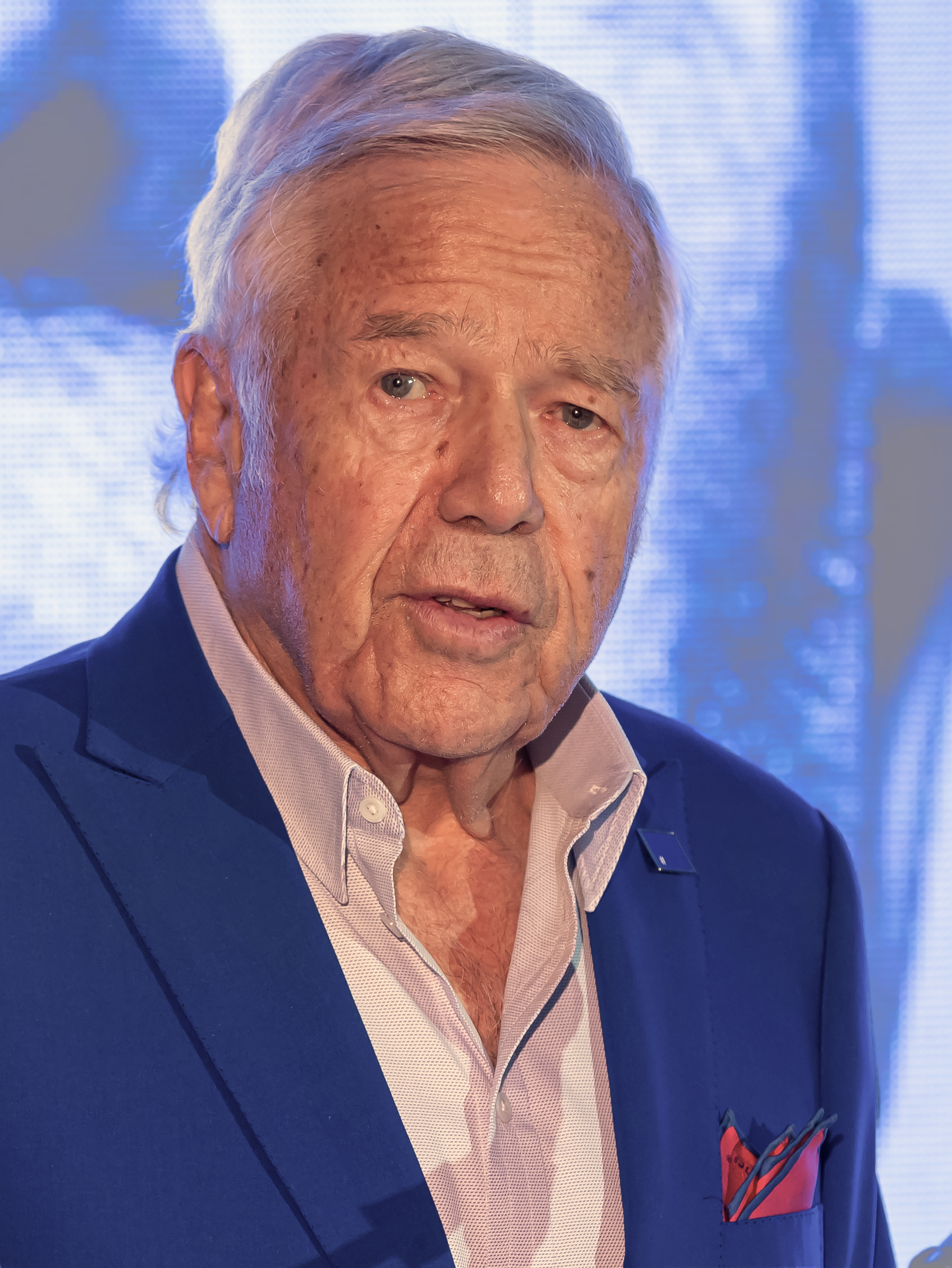 Is Robert Kraft a Jew? Get the Answer & Quick Details